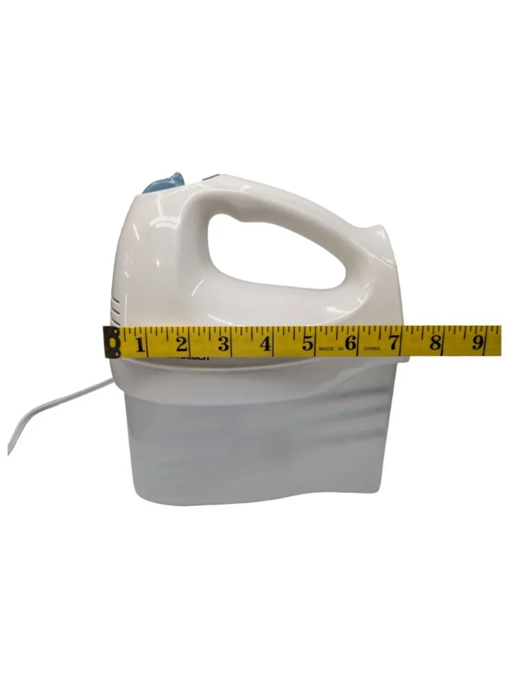 Hamilton Beach Electric Hand Mixer 6 Speed White 62682 2 Beaters 1 Whisk
